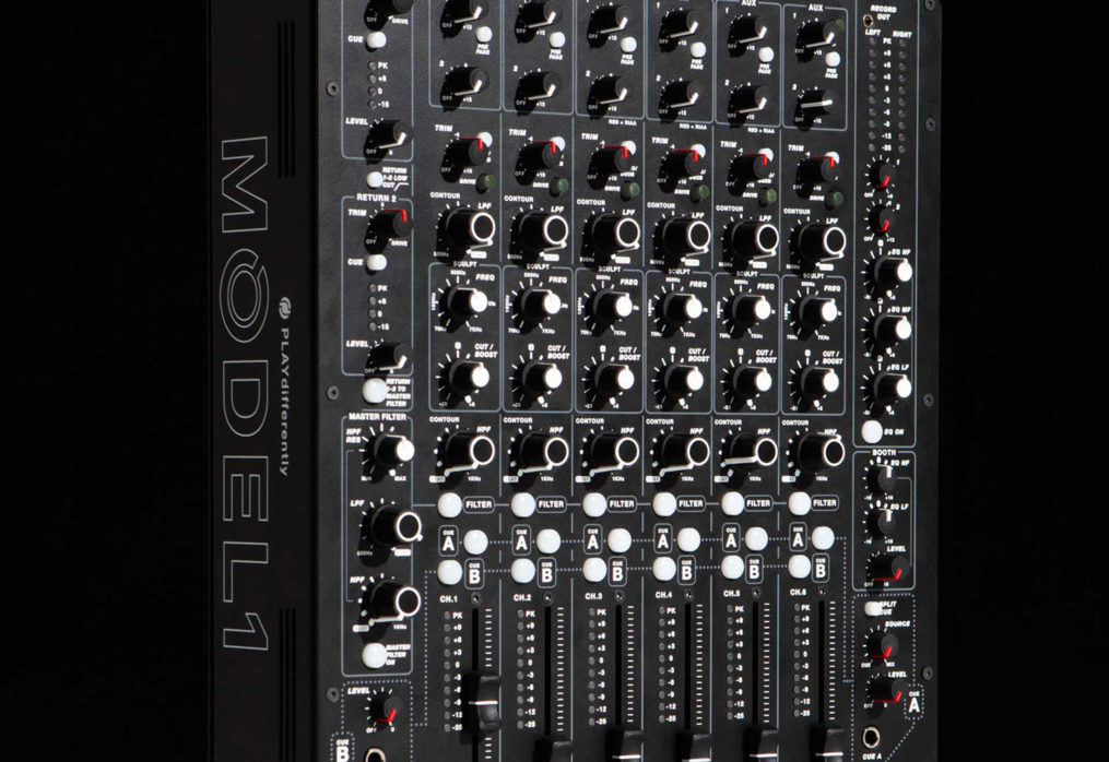 MODEL ONE : le mixeur analogique